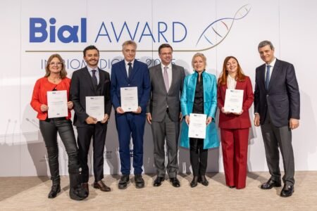 Entdeckung zum Zusammenhang zwischen Darmbakterien und Krebstherapie gewinnt den Bial Award in Biomedicine und erhält 350.000 Euro Preisgeld
